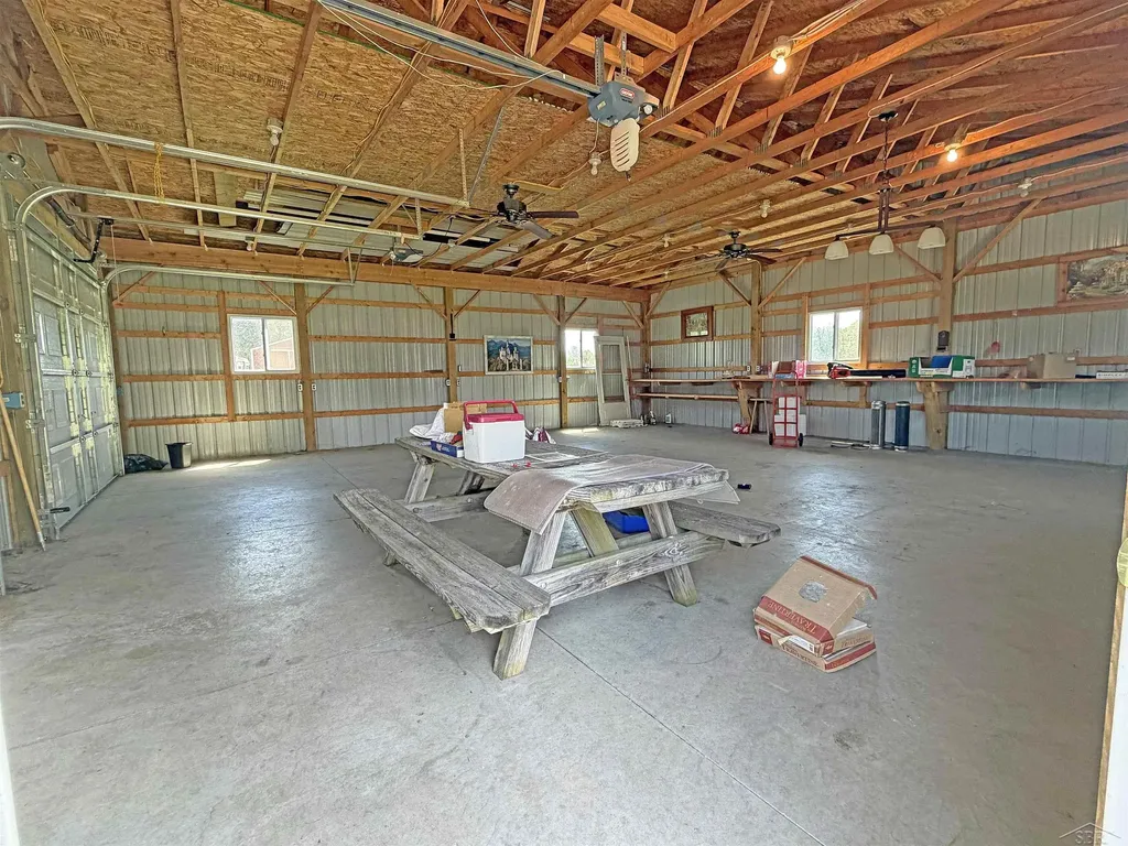 300 E Winegars Road Hay Township MI 48624