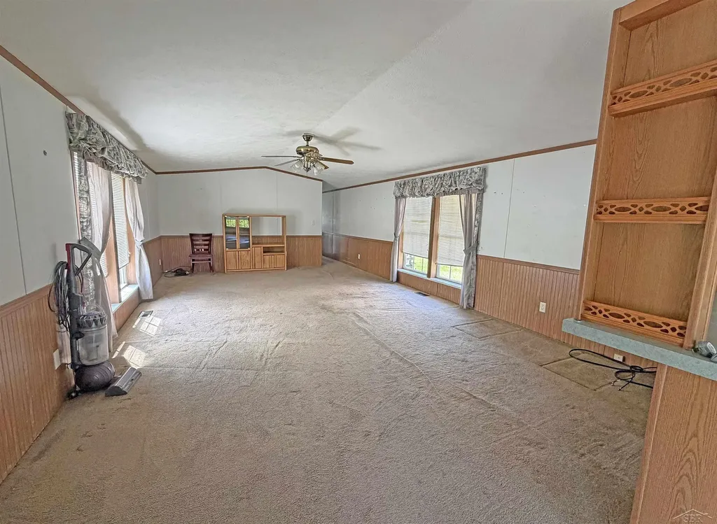 300 E Winegars Road Hay Township MI 48624