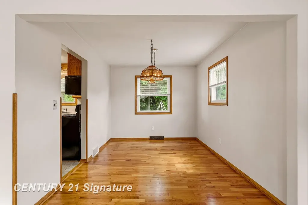 2153 Starlite Drive Saginaw Charter Township MI 48603