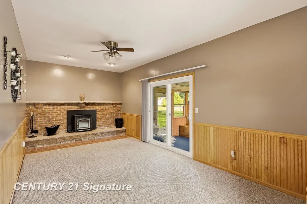 2153 Starlite Drive Saginaw Charter Township MI 48603