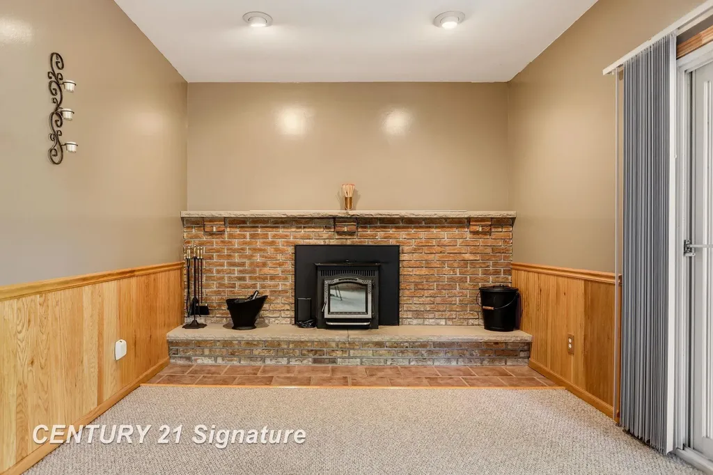 2153 Starlite Drive Saginaw Charter Township MI 48603