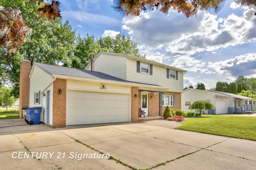 2153 Starlite Drive Saginaw Charter Township MI 48603
