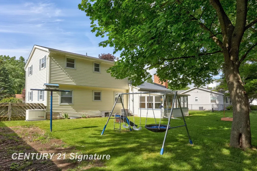 2153 Starlite Drive Saginaw Charter Township MI 48603