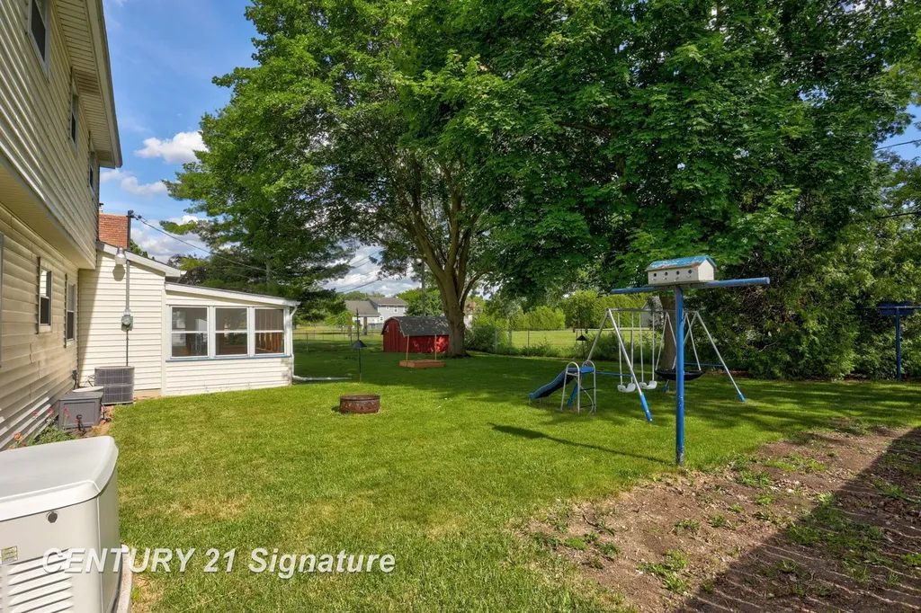 2153 Starlite Drive Saginaw Charter Township MI 48603