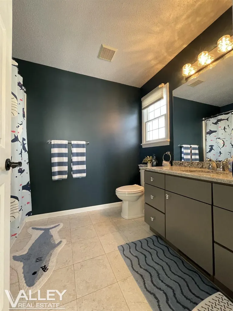 2853 Churchhill Lane Saginaw Charter Township MI 48603