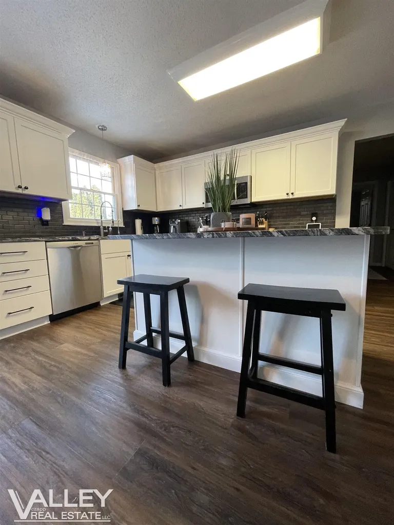 2853 Churchhill Lane Saginaw Charter Township MI 48603