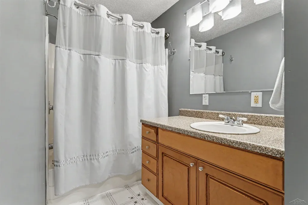 2440 Busch Road Taymouth Township MI 48415