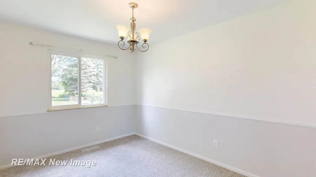 13060 N Linden Road Vienna Charter Township MI 48420