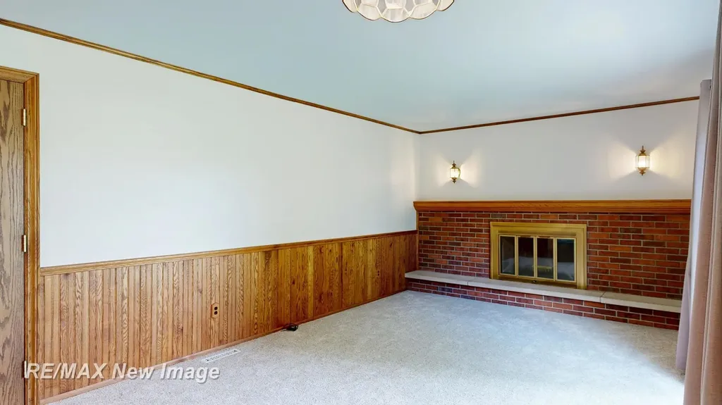 13060 N Linden Road Vienna Charter Township MI 48420