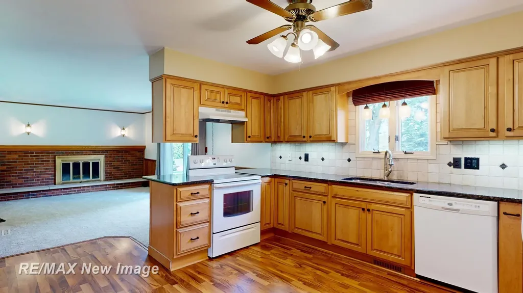 13060 N Linden Road Vienna Charter Township MI 48420