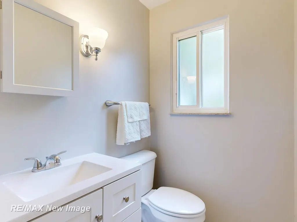 13060 N Linden Road Vienna Charter Township MI 48420