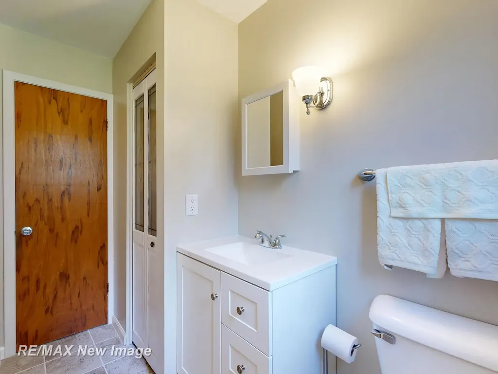 13060 N Linden Road Vienna Charter Township MI 48420
