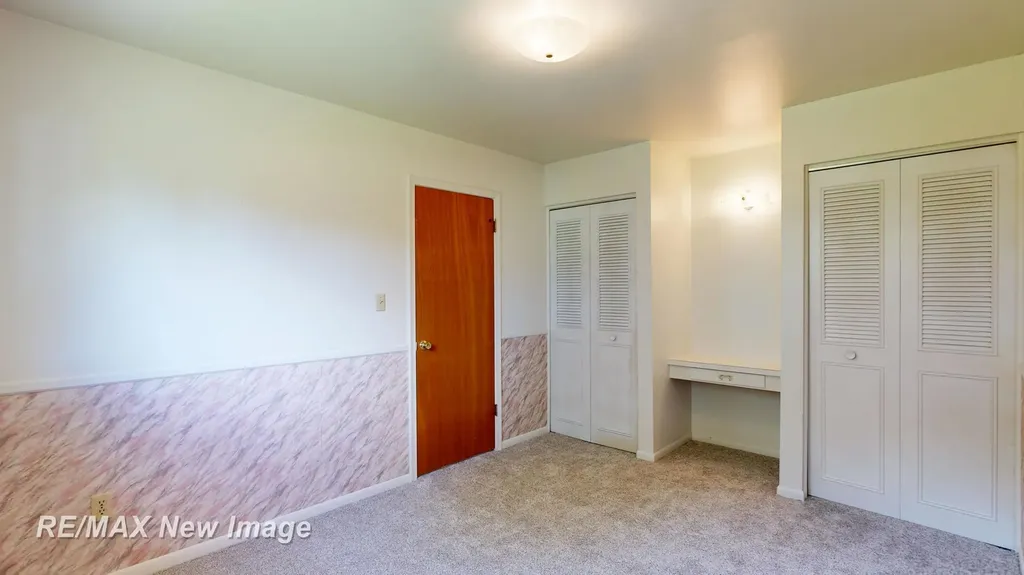 13060 N Linden Road Vienna Charter Township MI 48420