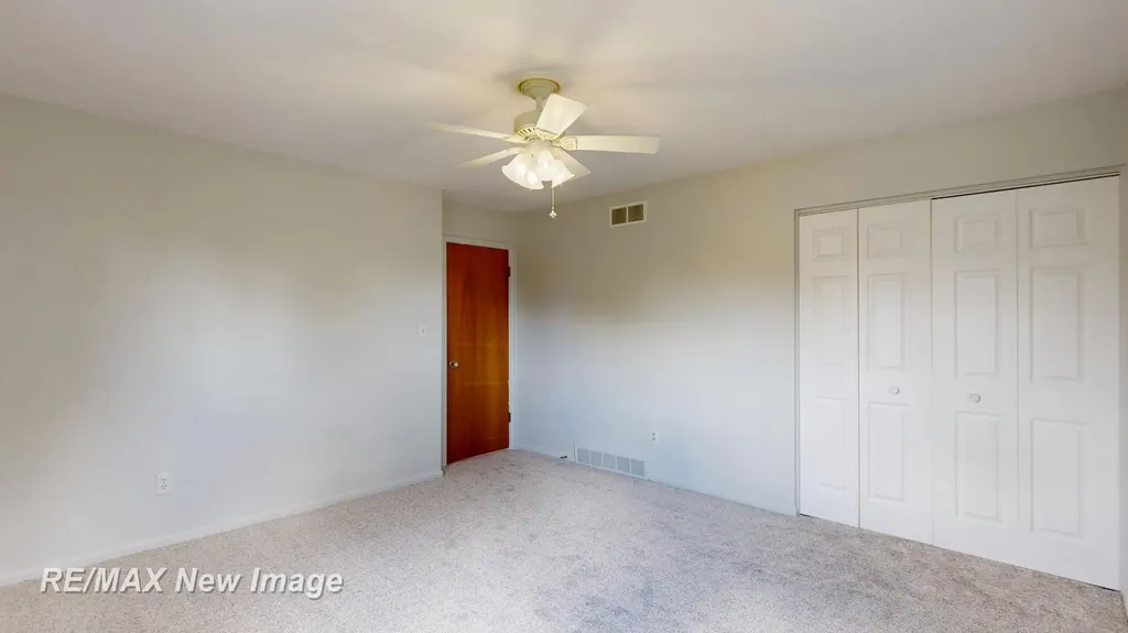 13060 N Linden Road Vienna Charter Township MI 48420