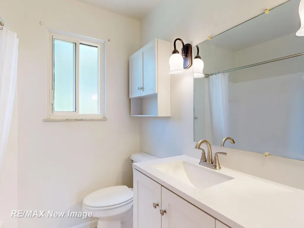 13060 N Linden Road Vienna Charter Township MI 48420