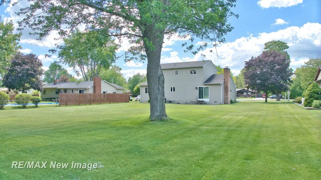 13060 N Linden Road Vienna Charter Township MI 48420