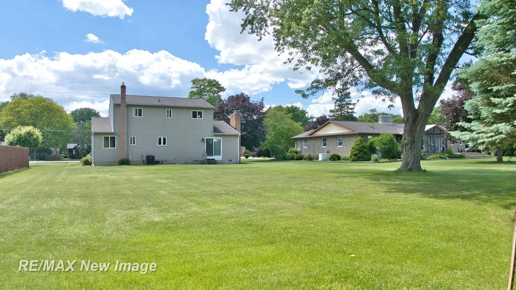 13060 N Linden Road Vienna Charter Township MI 48420