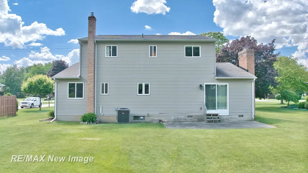 13060 N Linden Road Vienna Charter Township MI 48420