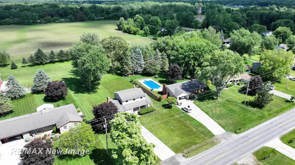 13060 N Linden Road Vienna Charter Township MI 48420
