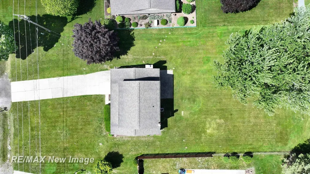 13060 N Linden Road Vienna Charter Township MI 48420