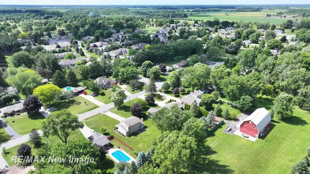 13060 N Linden Road Vienna Charter Township MI 48420