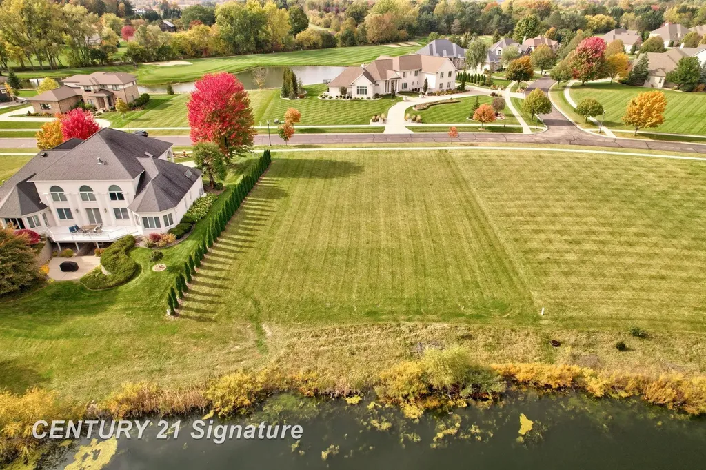 33 W Grove Court Thomas Township MI 48623