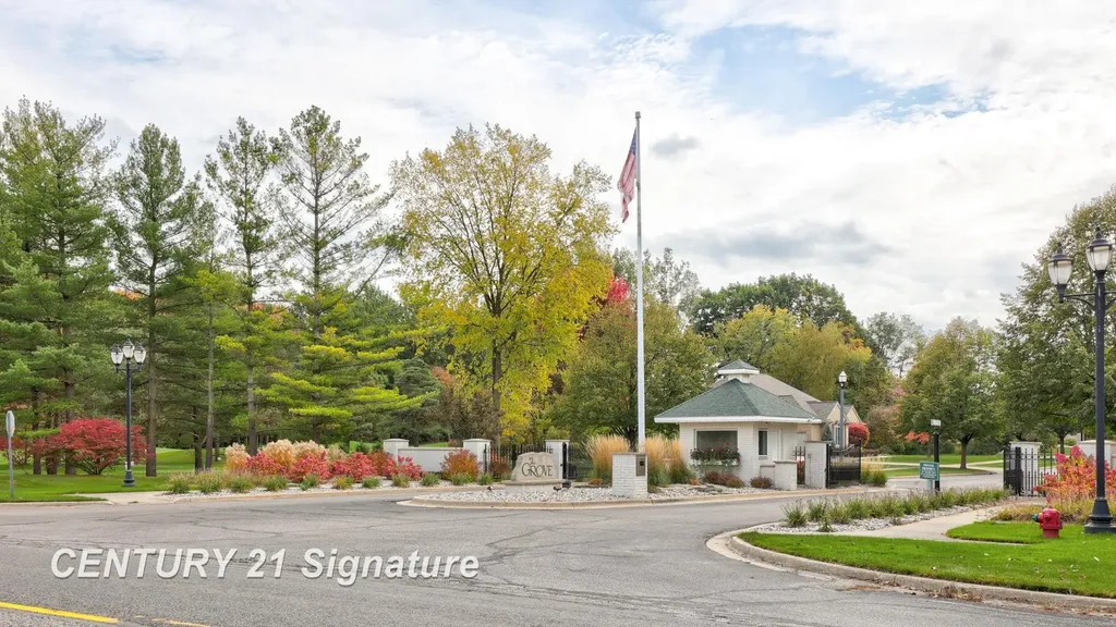 33 W Grove Court Thomas Township MI 48623
