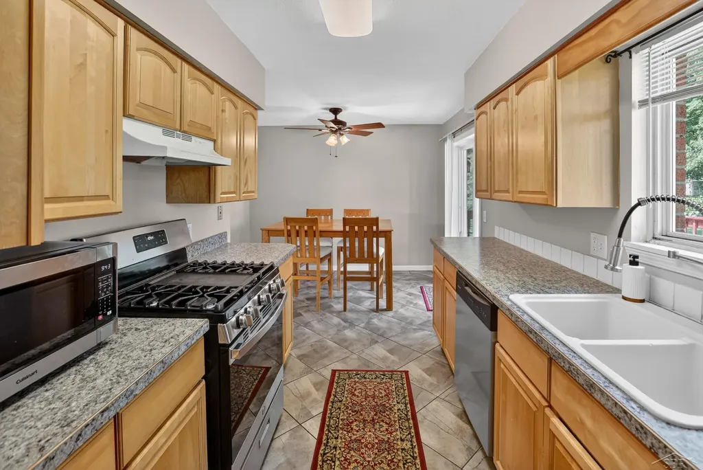 2835 Clayburn Road Saginaw Charter Township MI 48603