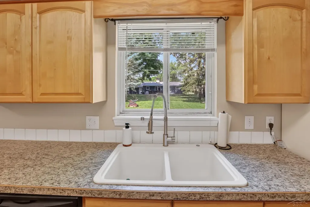 2835 Clayburn Road Saginaw Charter Township MI 48603