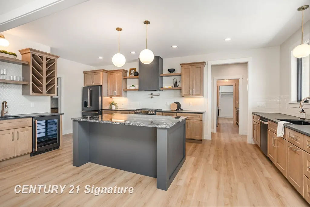 33 W Grove Court Thomas Township MI 48623