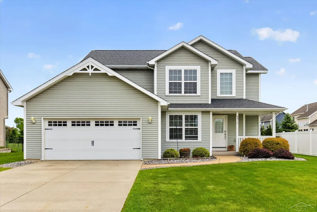 8914 Cottonwood Drive Tittabawassee Township MI 48623
