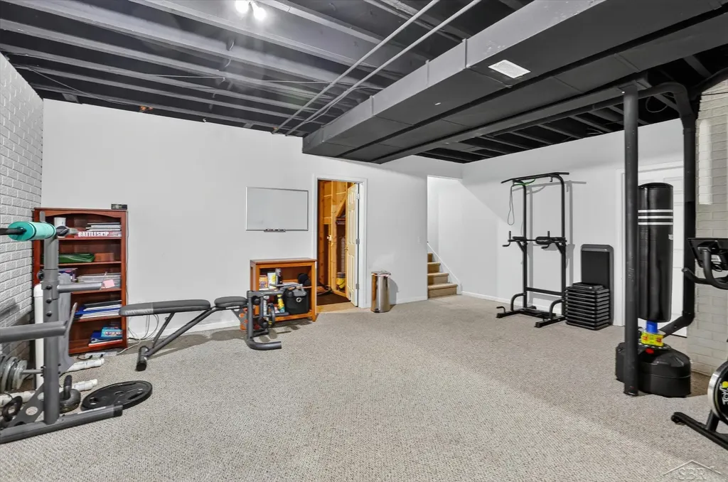 8914 Cottonwood Drive Tittabawassee Township MI 48623