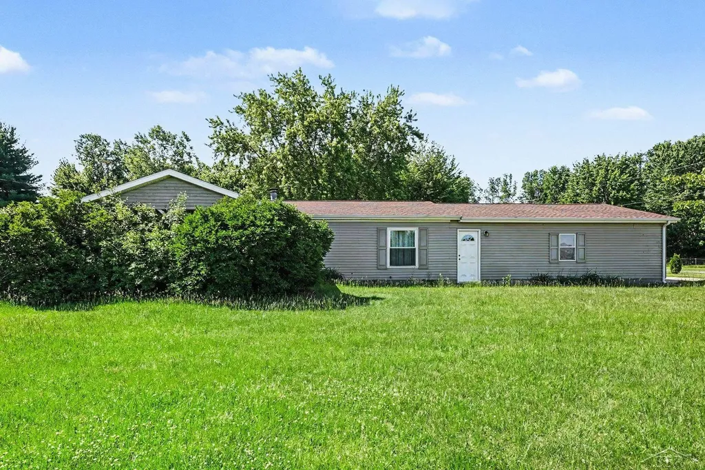 12725 Baldwin Drive Chesaning Township MI 48616