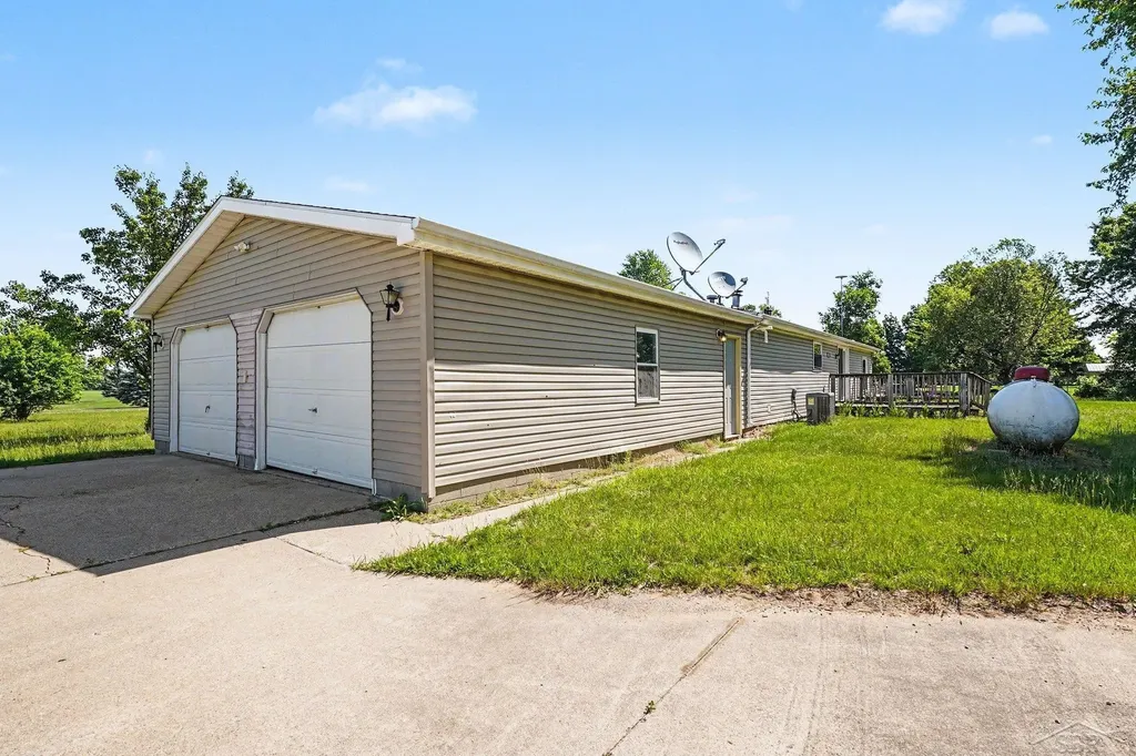 12725 Baldwin Drive Chesaning Township MI 48616