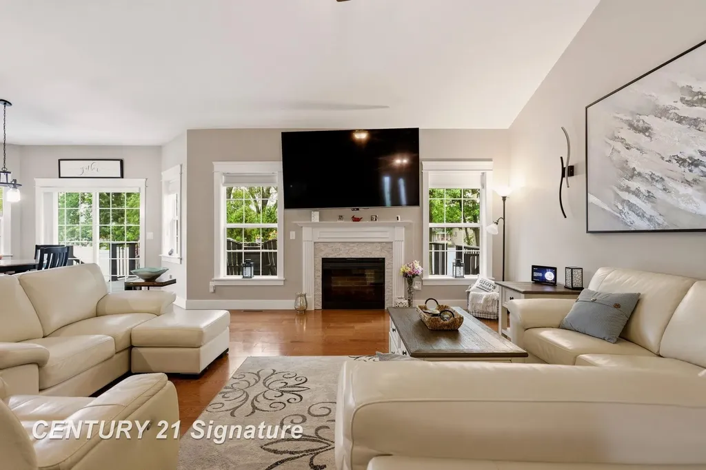 5178 Pebblestone Lane Saginaw Charter Township MI 48603