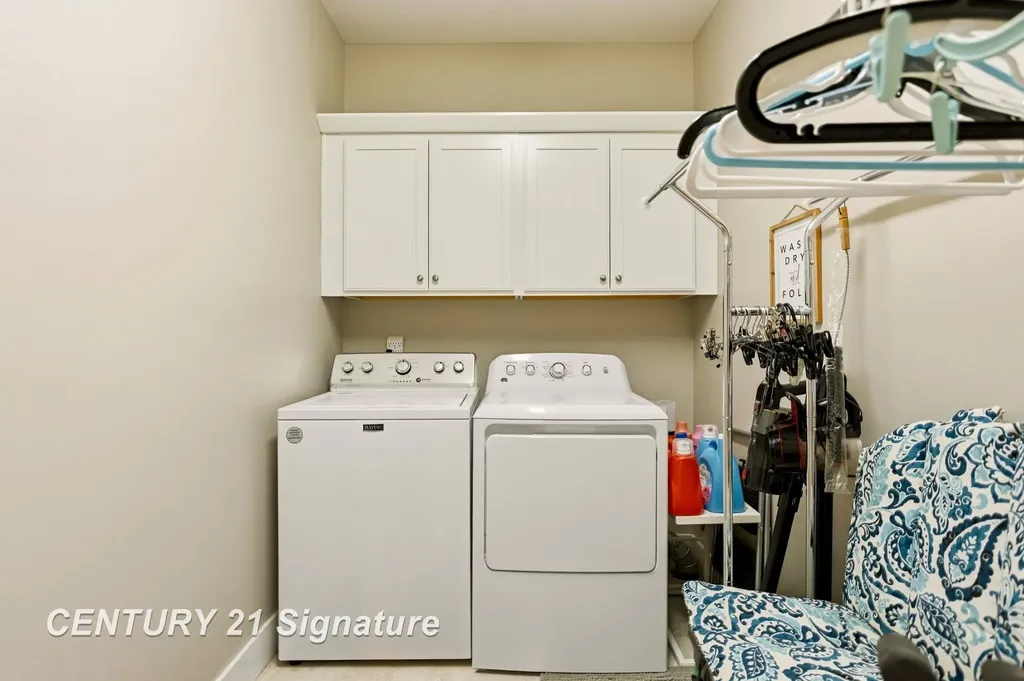 5178 Pebblestone Lane Saginaw Charter Township MI 48603