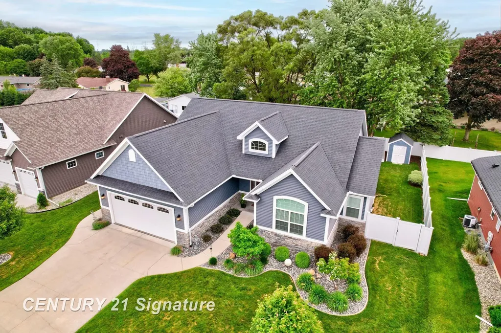 5178 Pebblestone Lane Saginaw Charter Township MI 48603