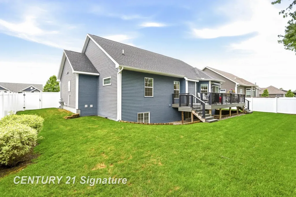 5178 Pebblestone Lane Saginaw Charter Township MI 48603