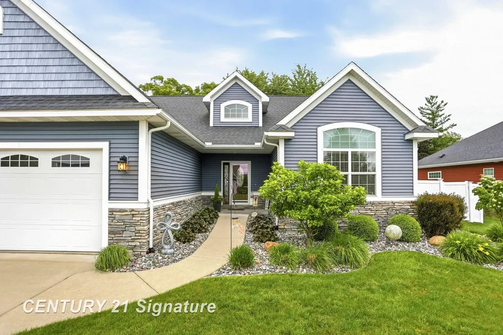5178 Pebblestone Lane Saginaw Charter Township MI 48603