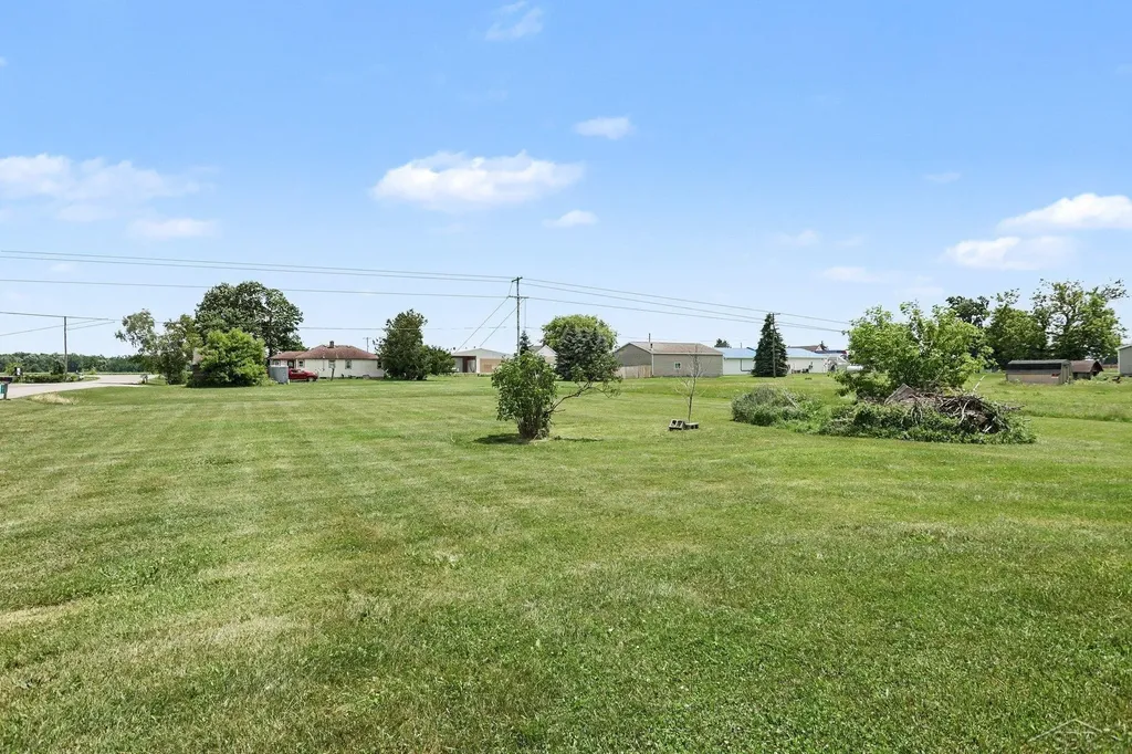 530 Crump Street Garfield Township MI 48634