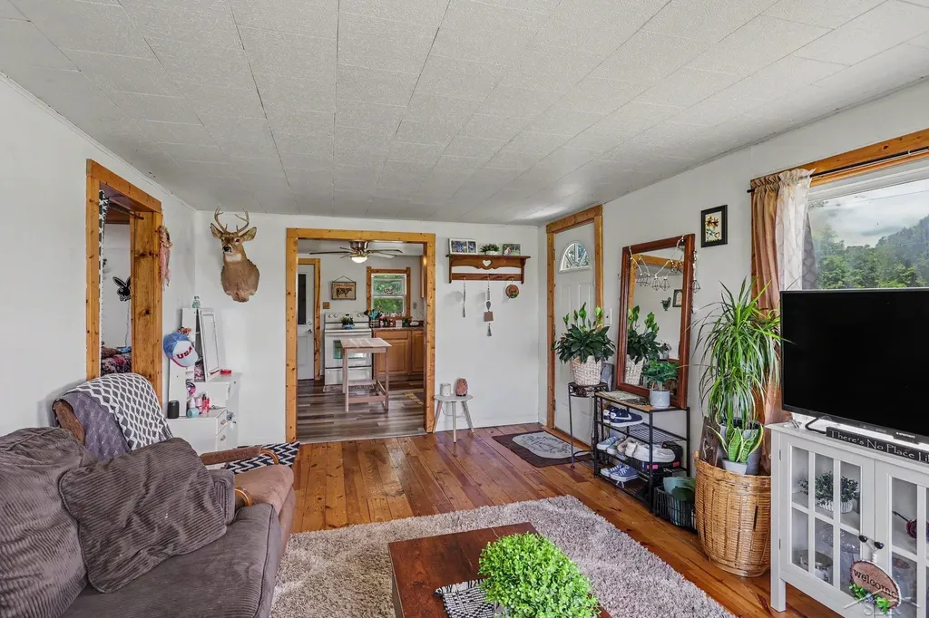 530 Crump Street Garfield Township MI 48634