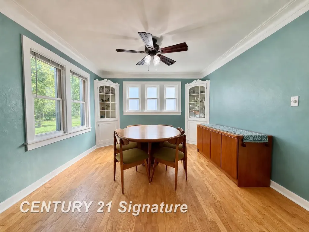 212 Auburn Street Midland City MI 48640