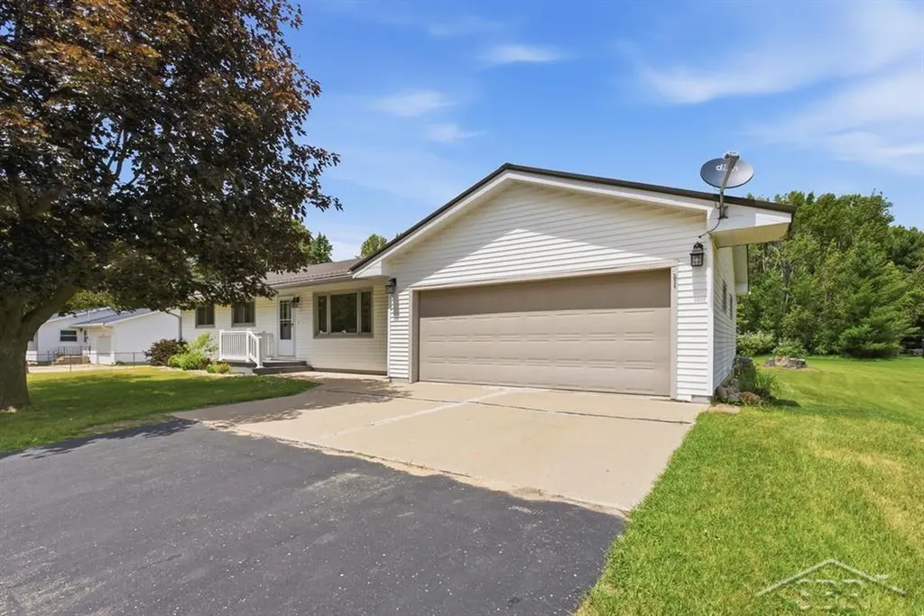 3448 Clendening Road Sage Township MI 48624