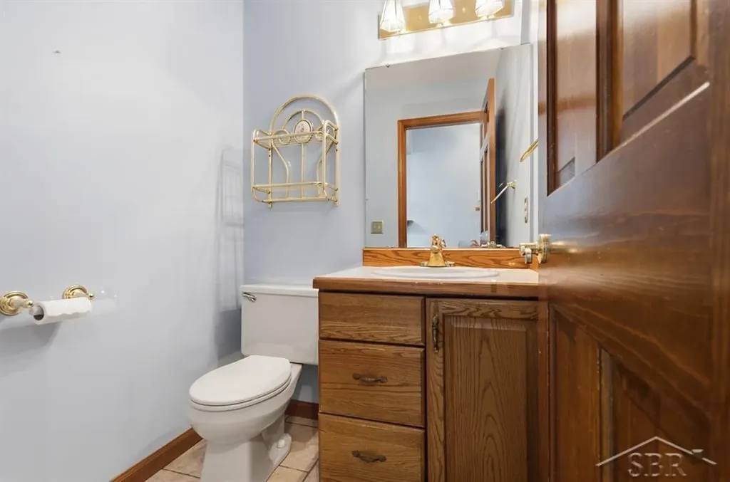 4708 N Trail Wood Circle Midland City MI 48642