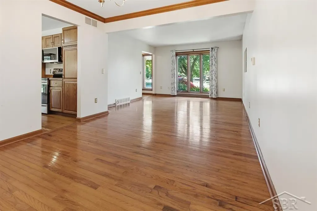 4708 N Trail Wood Circle Midland City MI 48642