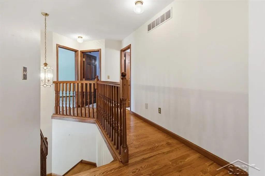 4708 N Trail Wood Circle Midland City MI 48642