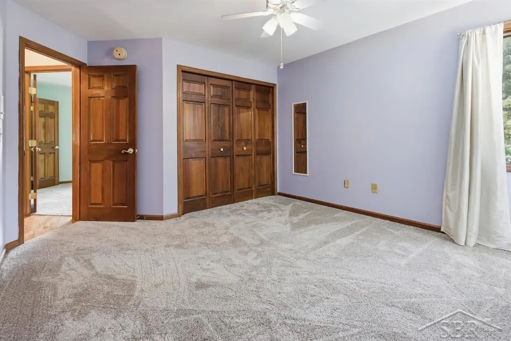 4708 N Trail Wood Circle Midland City MI 48642