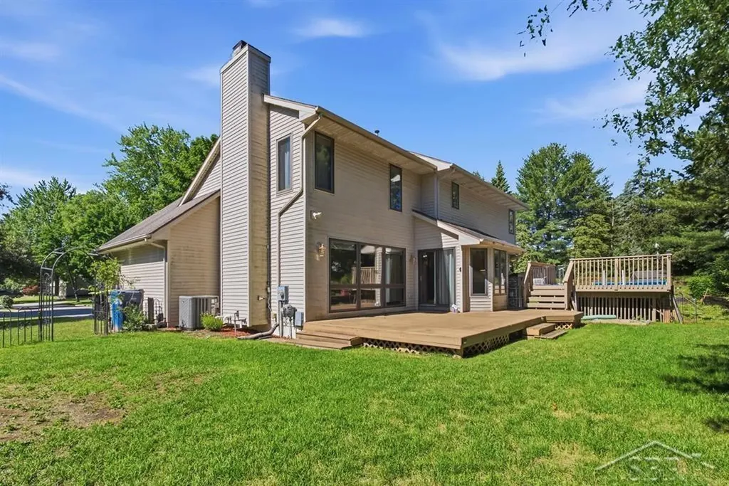 4708 N Trail Wood Circle Midland City MI 48642