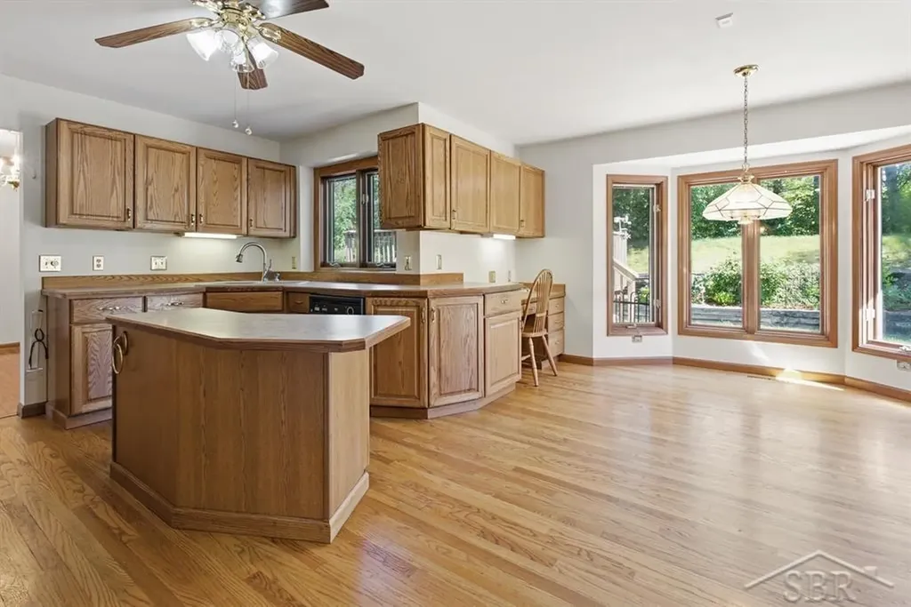 4708 N Trail Wood Circle Midland City MI 48642