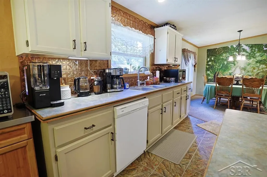 2202 W Huckleberry Road Jerome Township MI 48657